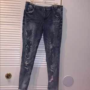 Rue 21 premiere ripped jeans